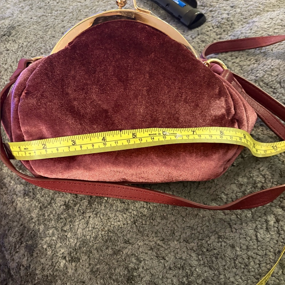LC Lauren Conrad Wine Satin Clutch - Picture 4 of 6
